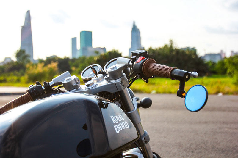 Royal Enfield Continental GT độ cafe racer độc đáo ở Sài Gòn